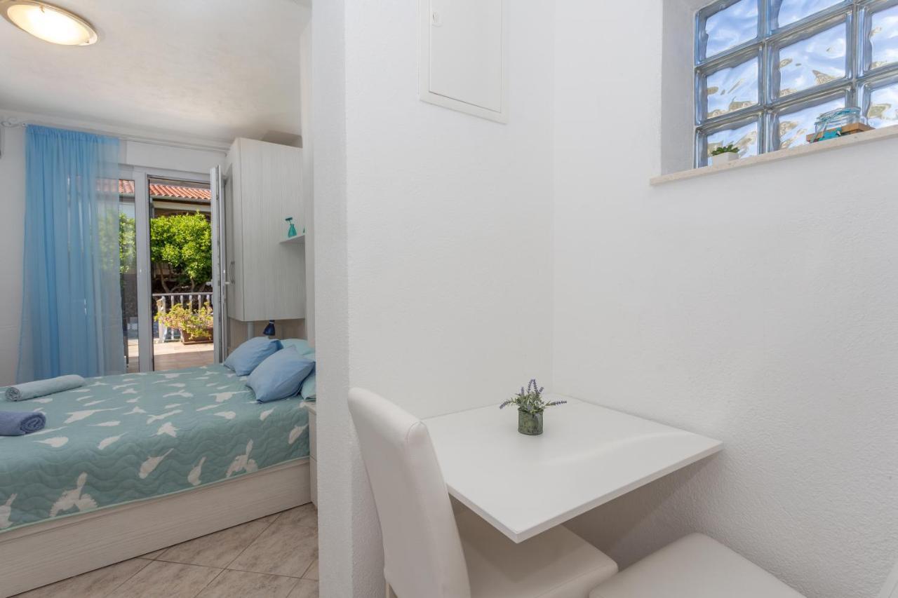 Apartments Nona 1 Đảo Hvar Ngoại thất bức ảnh