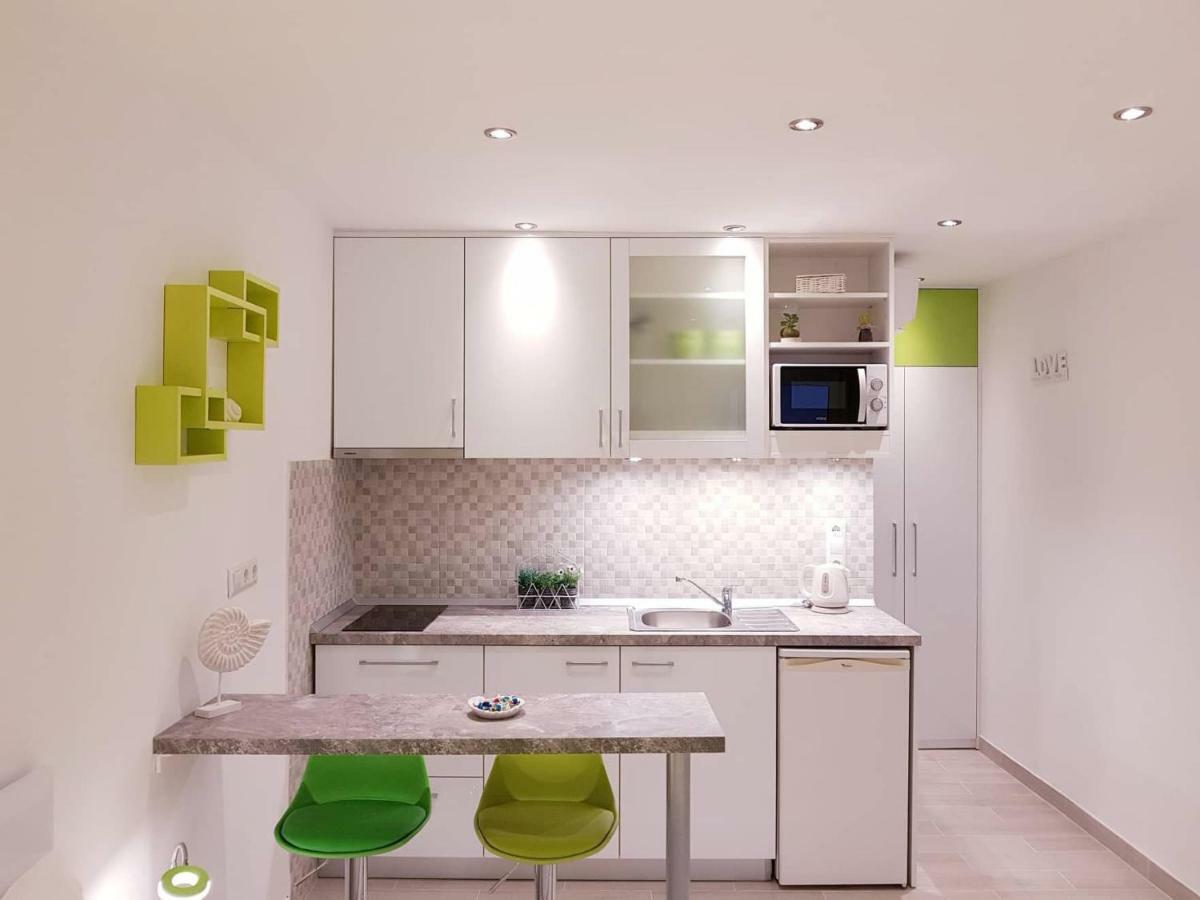 Apartments Nona 1 Đảo Hvar Ngoại thất bức ảnh