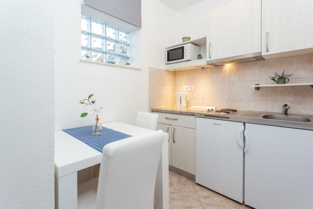Apartments Nona 1 Đảo Hvar Ngoại thất bức ảnh