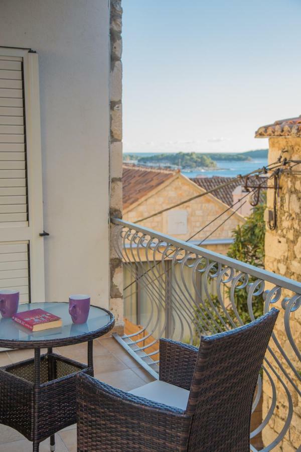 Apartments Nona 1 Đảo Hvar Ngoại thất bức ảnh