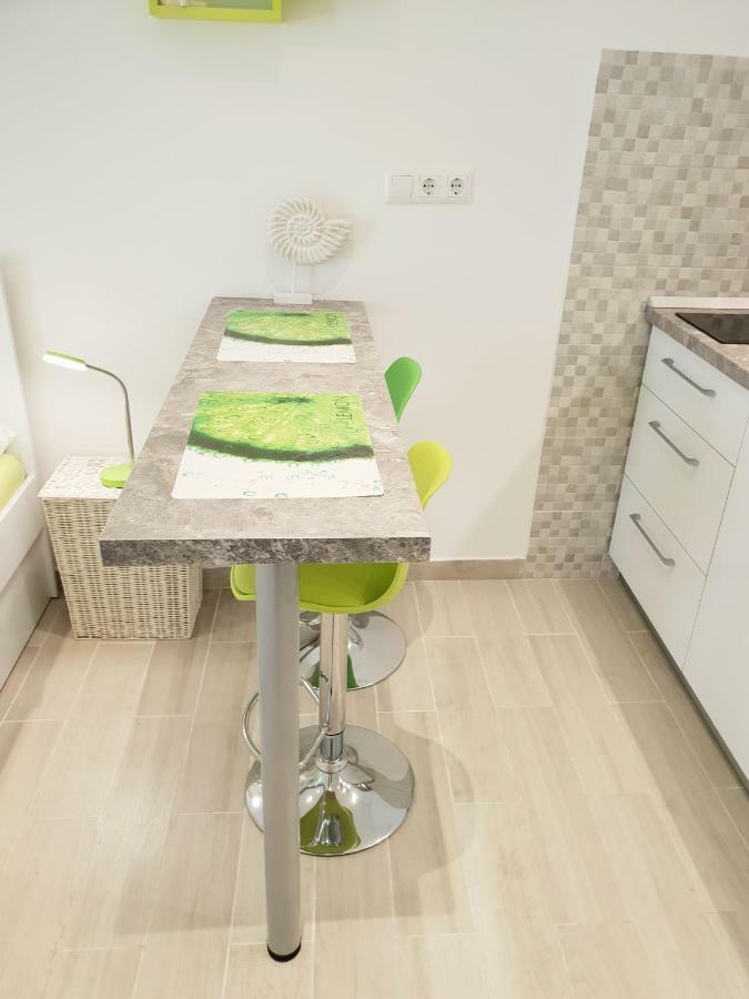 Apartments Nona 1 Đảo Hvar Ngoại thất bức ảnh